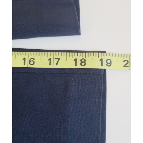 Briggs Petite Womens Black Cropped Capri Pants 6P Petite Like New Pull On - Picture 7 of 8